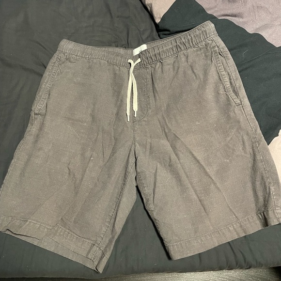 Shorts - Picture 1 of 3